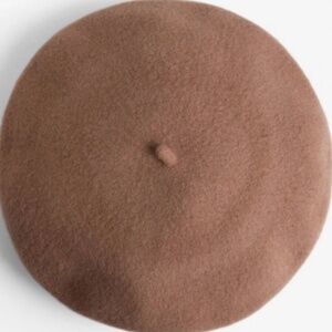 LOVE STYLE: Wool Beret (Brown)